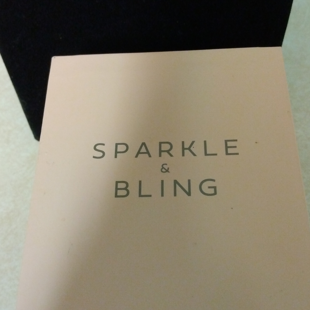 Sparkle and Bling bangle bracelets - Picture 3 of 3